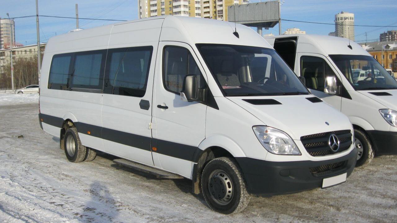 Заказать Mercedes-Benz Sprinter с водителем в Сургуте ‐ СургутАвтобус